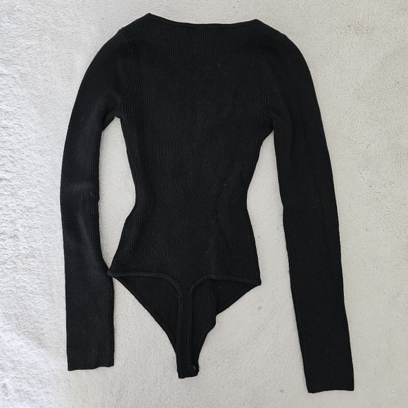 Abercrombie Long-sleeved Hardware Bodysuit - Picture 2 of 3
